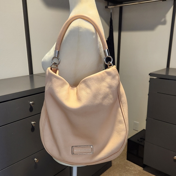 Marc Jacobs Handbags - Marc Jacobs Handbag